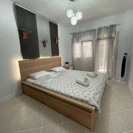 Comfy Myrvalis Apartment Agía Triáda Esterno foto