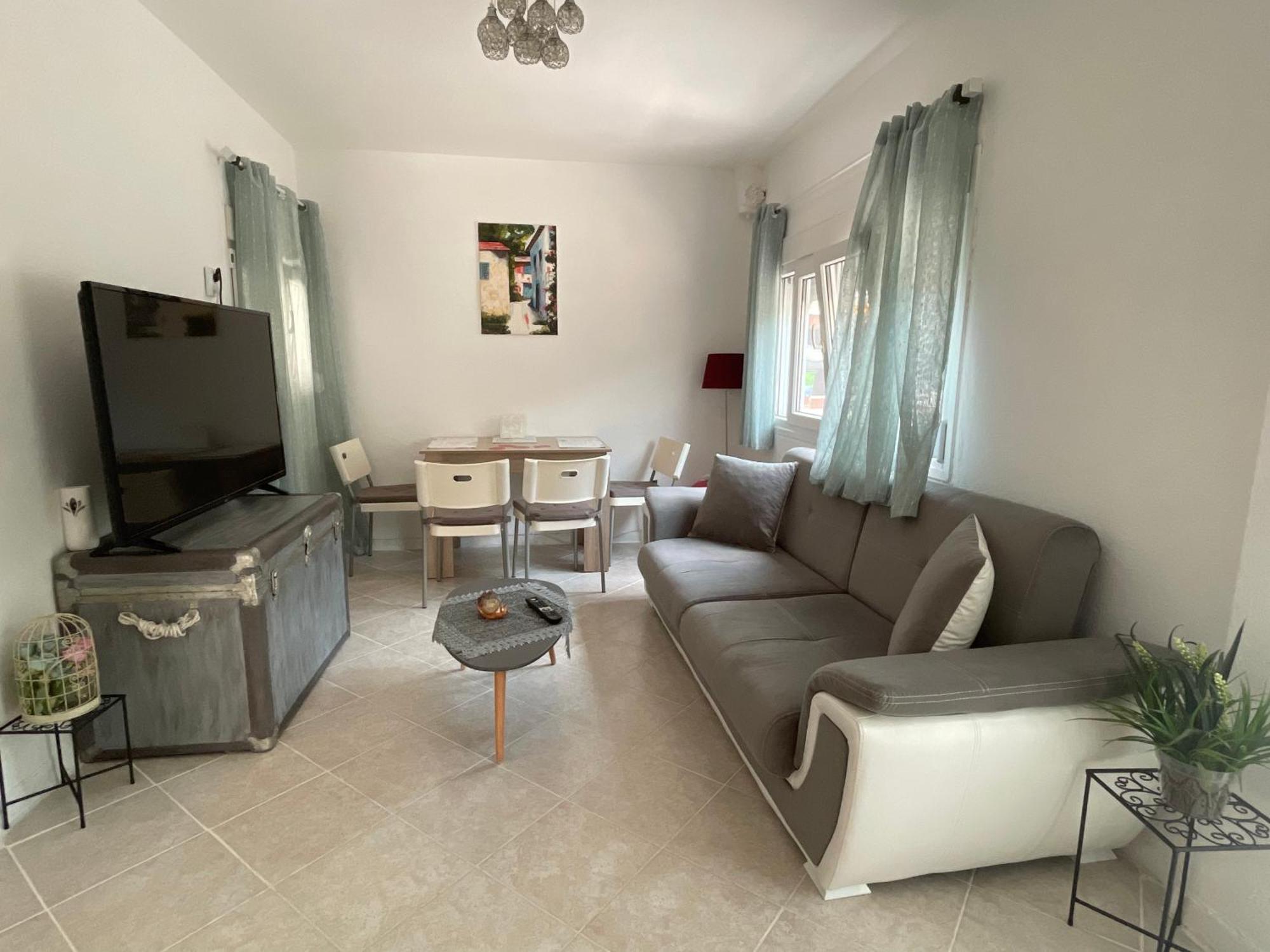 Comfy Myrvalis Apartment Agía Triáda Esterno foto